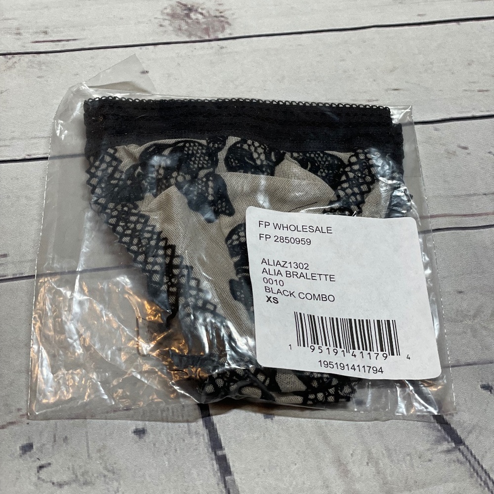 Free People Alia Bralette Black Combo - Picture 6 of 10